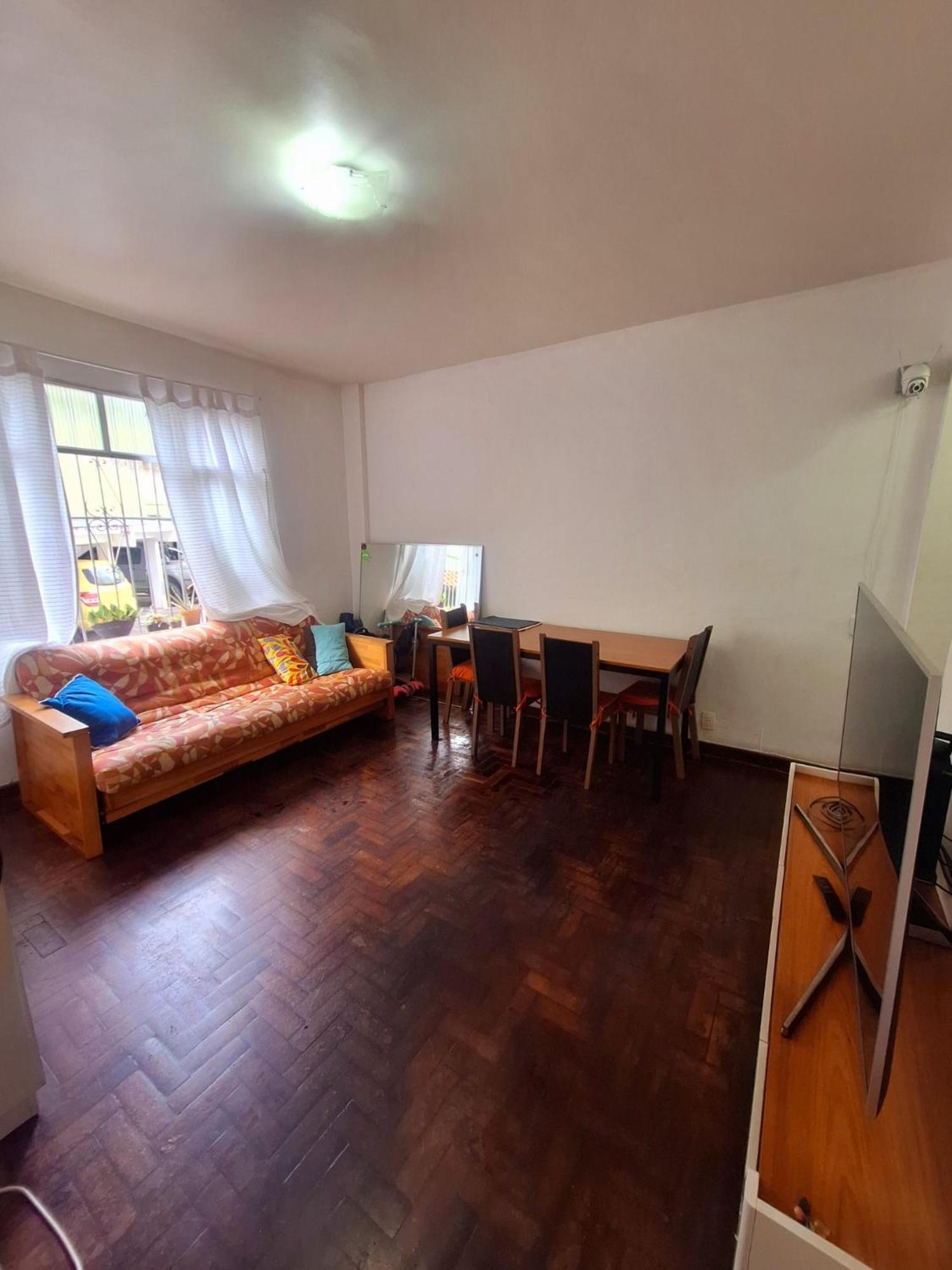 Quarto Tranquilo E Familiar No Leblon - Quiet Family Room In Leblon - Rio de Janeiro — Fotos 2